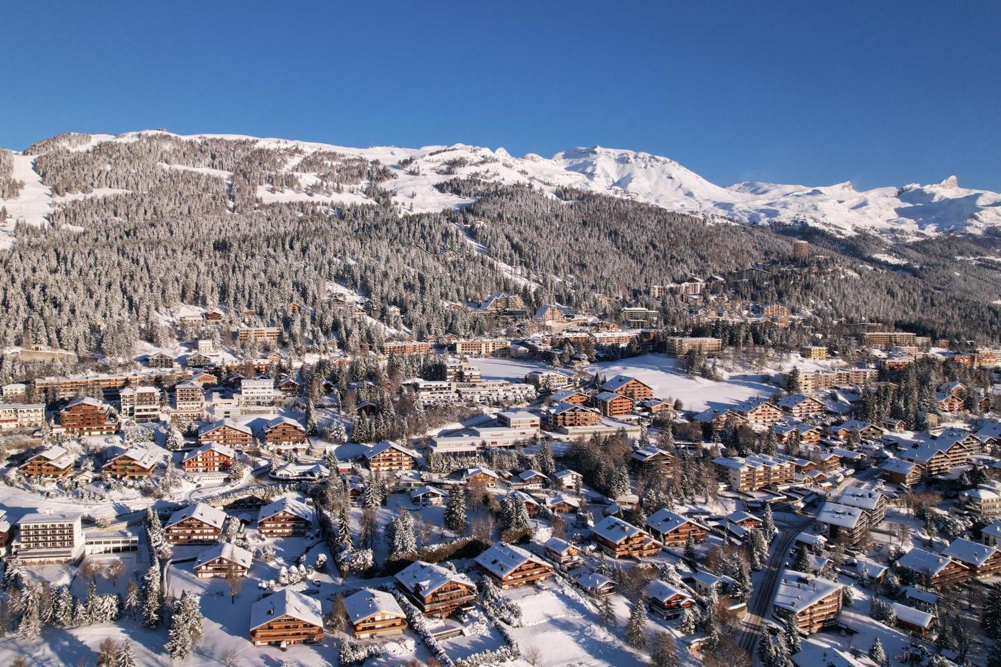 Crans Montana Suites Kültér fotó